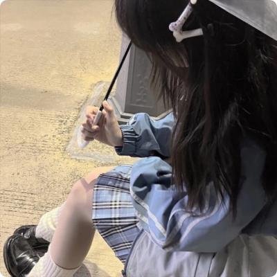 雌雄莫辨